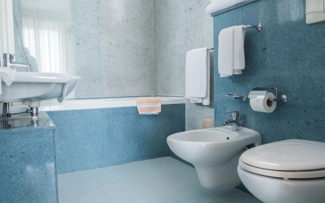 Jet Hotel, Sure Hotel Collection by Best Western