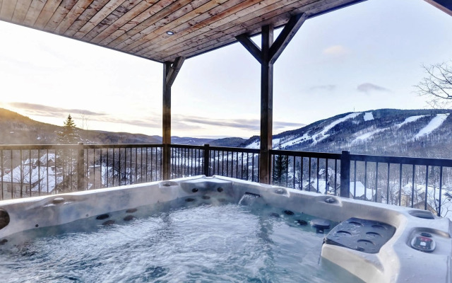 Blanc 24 - Les Chalets Alpins, Stoneham