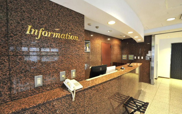 Hotel Toms