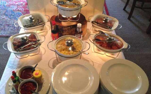 Hulala Lakeside Lodge