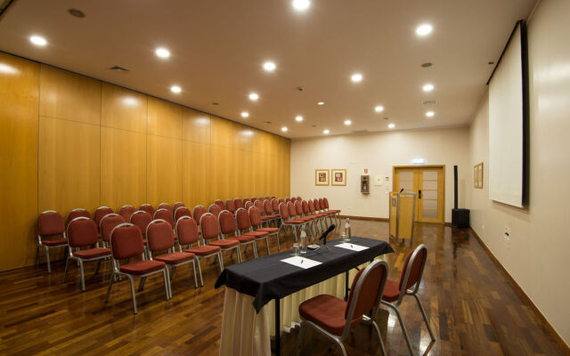 Vila Gale Opera Hotel