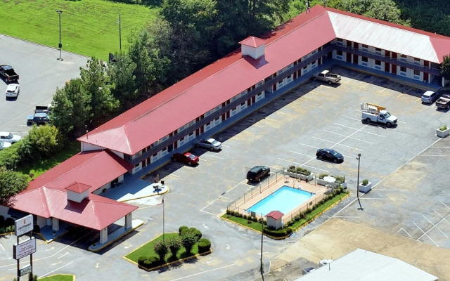 Northeast College Inn