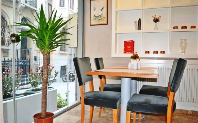 Taxim Alyon Suite Hotel