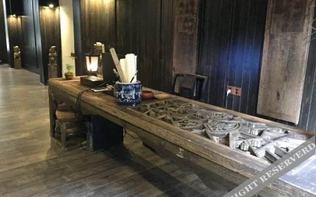 QingXi Zen Courtyard Retreat in Fenghuang