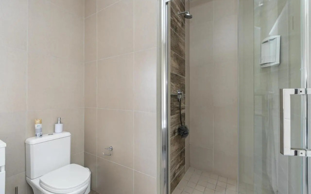 Jacana Estate, The Gem