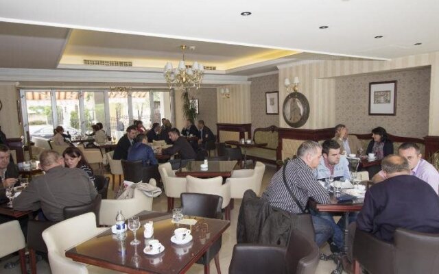 Talija Hotel