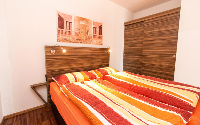 Royal Living Apartments