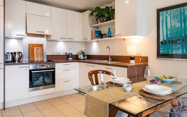 Stylish One Bedroom Apartment Notting Hill