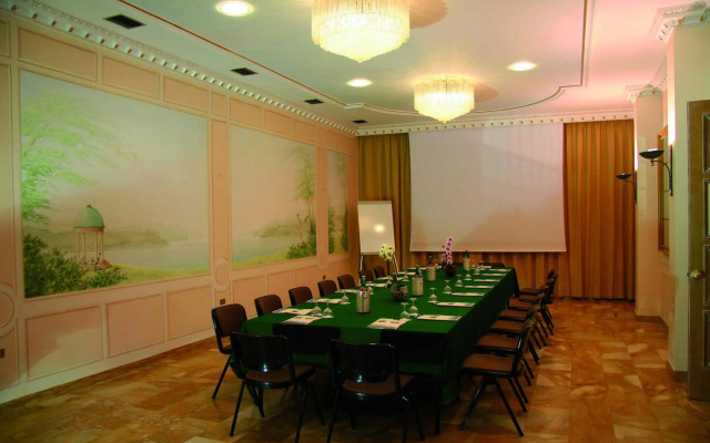 Hotel Astoria