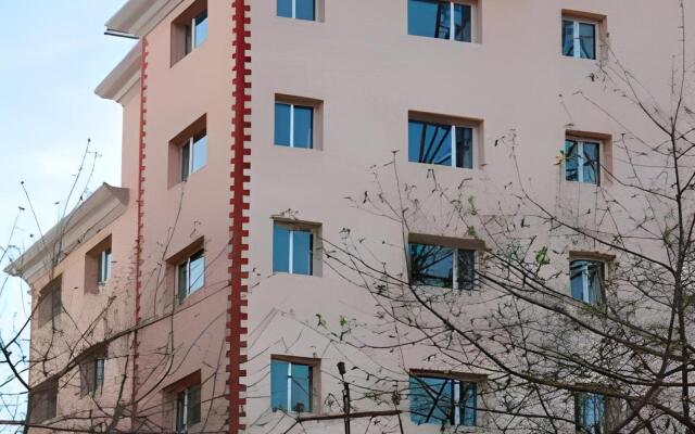 The Regent Palms Hotel