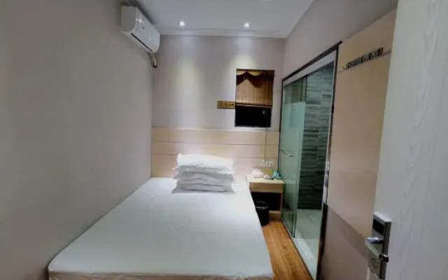 Minhua Business Hostel