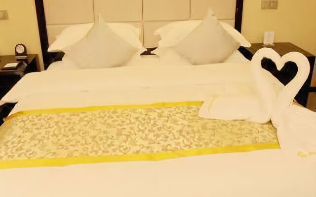 Pengzhou Business Hotel