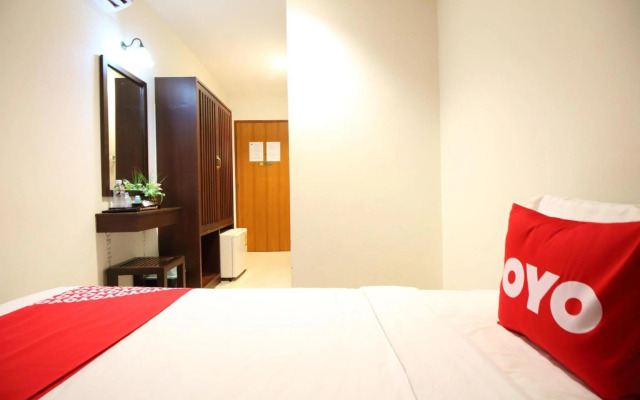 Super OYO 484 Pannee Residence Khaosan (Sha Plus)