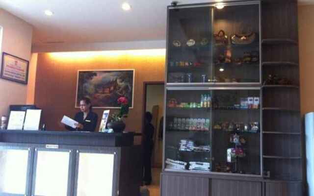 Ion Hotel