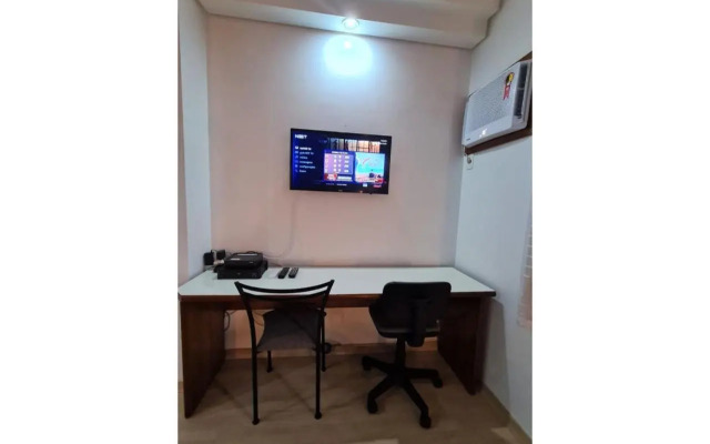 Qi Ibirapuera Intelligence Flat internet fibra e limpeza UH1903