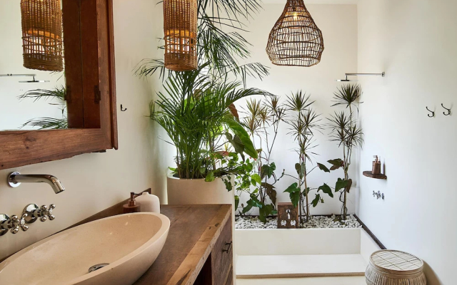 Stunning 4BR Villa With Rice Field View in Umalas