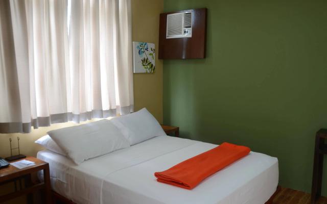 The Purple Tree Bed & Breakfast
