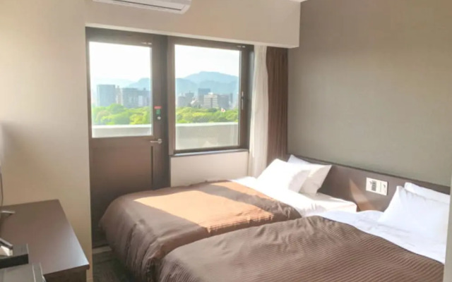 HOTEL LiVEMAX Hiroshima Heiwa Koen-Mae