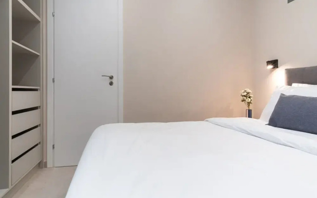 Charming Minimal apt in the Center of Glyfada