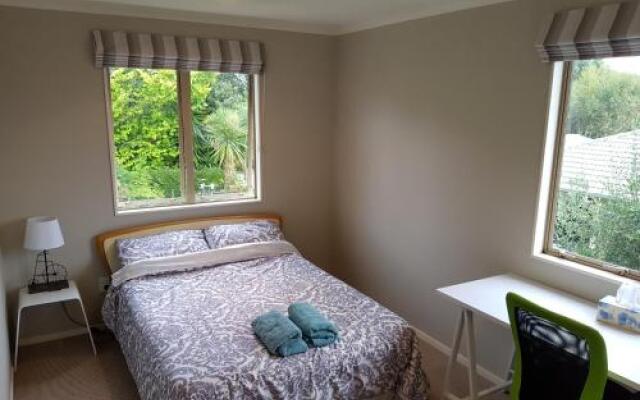 Makepeace Place Homestay