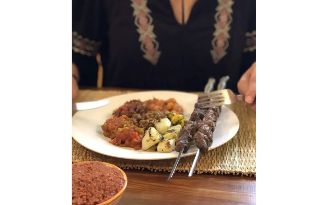 SaltSkin Surf House - Adults Only