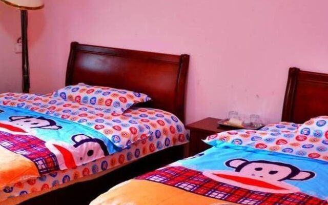 Zhangjiajie Village Farmhouse Hostel