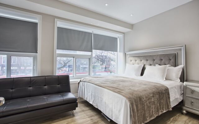 Toronto Rooms and Suites