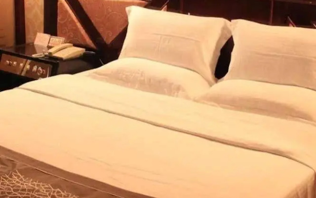 Qianshao Hotel Qingdao