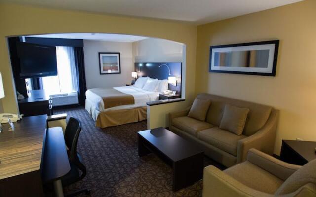 Holiday Inn Express Hotels & Suites Topeka