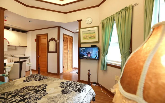 Green Castle Pension