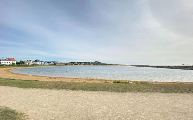 Charming Independent Apartment in Belz