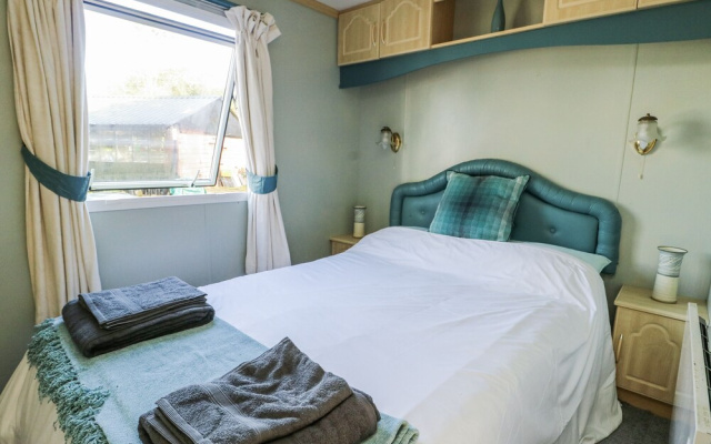 Meadow Island Caravan
