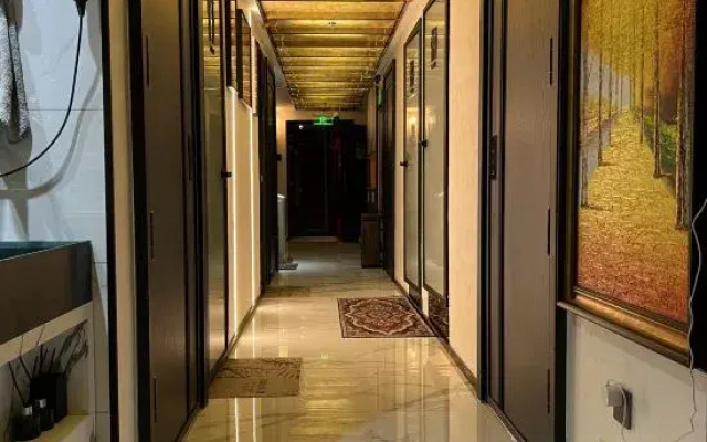 Qianzhu Haisu (Dalian Venice Water City Shop)