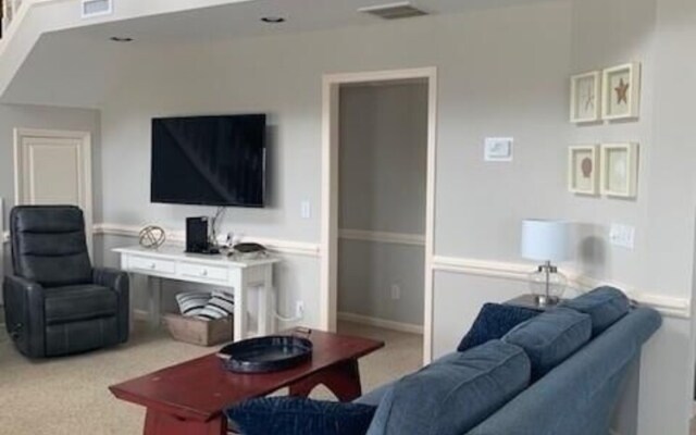 Quick Getaway - 4 Br Home