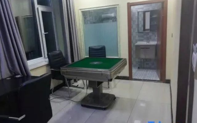 Xuefu E-sports Hotel (Jiamusi University)