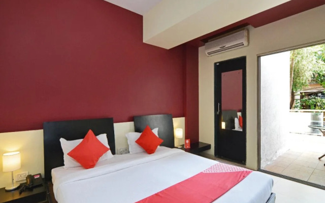 Lotus Hotel