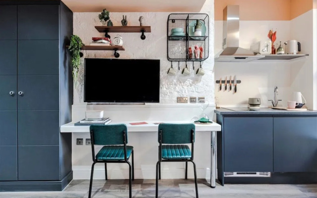 Your Apartment I Brixton