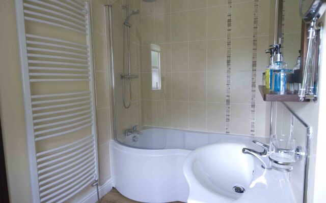 Ravenstone Lodge