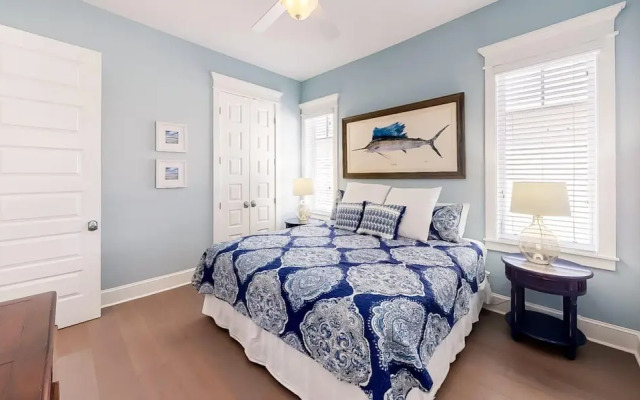 Paradise Beach by AMI Locals