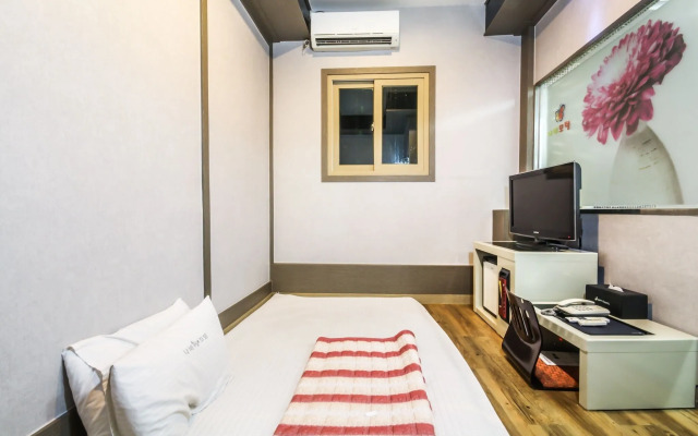 Jinju Nabi Self Check-in Motel