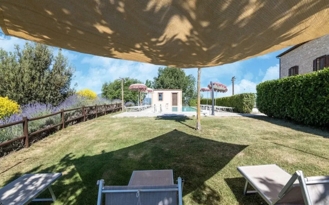 Apartment in a Country House With 2 Pools