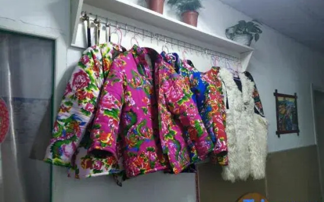 Xuexiang Guandong Inn