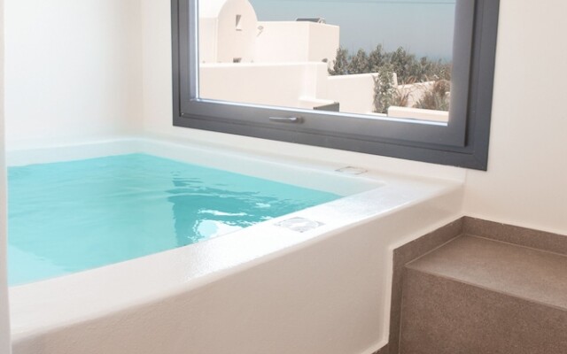 North Wind Luxury Suites