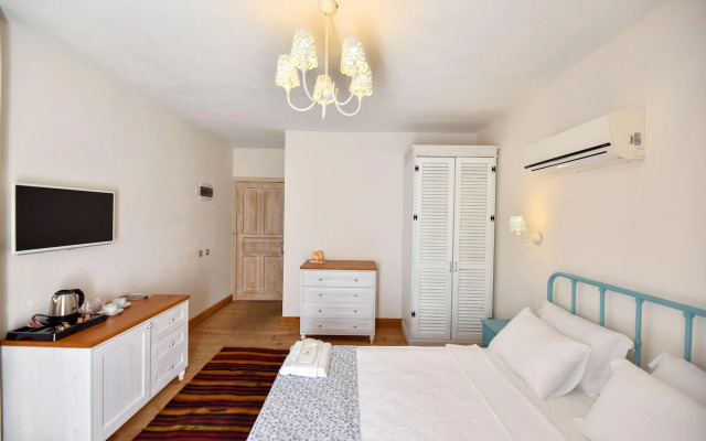 Orino Suites