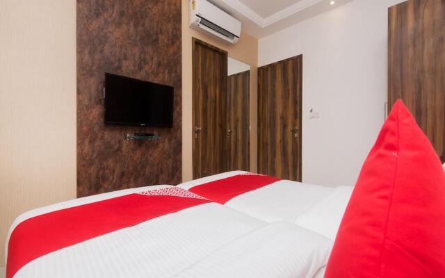 OYO 15519 Hotel Grand Residency