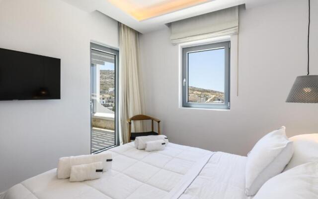 Villa DM Mykonos 14 guests Private Pool