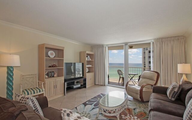 Shoreline 1095 Condo by RedAwning