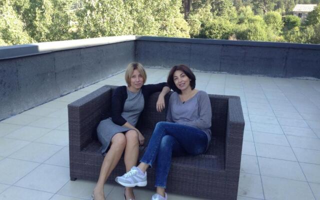 Bright one bedroom studio