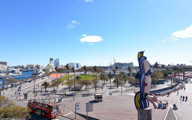 Gaudí in Barcelona with 2 bedrooms and 2 bathrooms