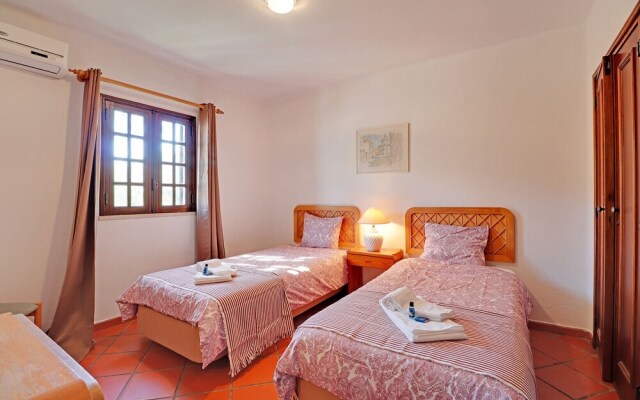 Albufeira Village With Pool By Homing